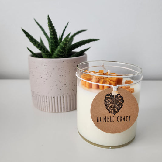 Daisy Candle